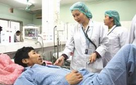 Tạo điều kiện cho người dân chuyển tuyến khám, chữa bệnh