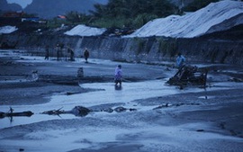 Quản lý nguồn than trôi nổi trên địa bàn tỉnh Quảng Ninh