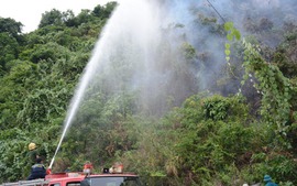 Hơn 700 chiến sĩ dập cháy rừng Nam Hải Vân