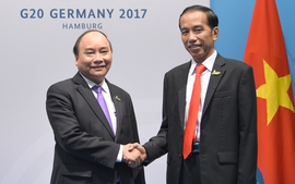 Thủ tướng gặp lãnh đạo một số nước bên lề Hội nghị G20