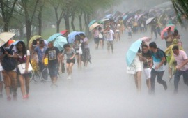 Siêu bão tàn phá Trung Quốc