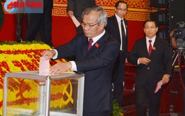 Hà Tĩnh bầu 55 đồng chí vào BCH Đảng bộ tỉnh