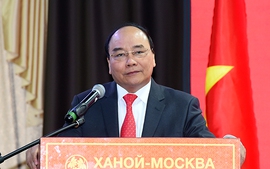 Thủ tướng gặp gỡ bà con kiều bào tại Nga