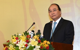 Thủ tướng Nguyễn Xuân Phúc lên đường thăm Nhật Bản