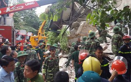 Khởi tố vụ án hình sự vụ sập nhà 4 tầng tại Hà Nội