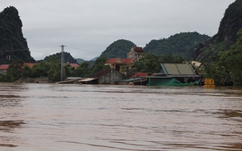 Các tỉnh miền Trung nỗ lực khắc phục hậu quả mưa lũ