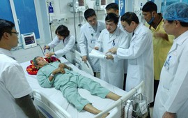 Lai Châu: 126 người nghi ngộ độc rượu, 9 người tử vong