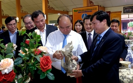 Thủ tướng mong gốm Chu Đậu ‘tỏa sáng năm châu’