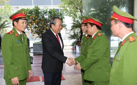 Phó Thủ tướng Trương Hòa Bình thăm, chúc tết Cảnh sát hình sự, ma túy