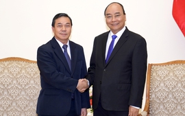 Thủ tướng tiếp Đại sứ Lào nhận nhiệm vụ