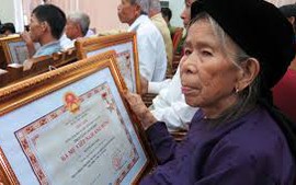 Truy tặng “Bà mẹ Việt Nam anh hùng”, thân nhân được trợ cấp một lần