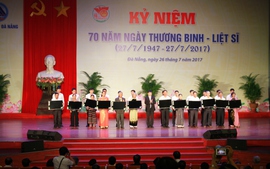 Miền Trung, Tây Nguyên: Tri ân các gia đình chính sách