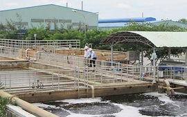 Sửa bất hợp lý trong quy định về thu phí nước thải công nghiệp