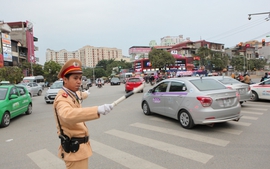 Hà Nội: Phân luồng giao thông phục vụ bầu cử và đón khách quốc tế
