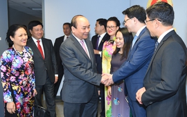 Thủ tướng thăm Phái đoàn Thường trực Việt Nam tại Liên Hợp Quốc