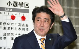 Thủ tướng Nhật Bản cam kết giành lại lòng tin