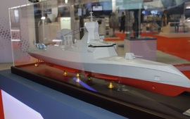 Điểm danh “siêu hạm bé hạt tiêu” tại IMDEX 2015