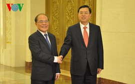 Thắt chặt hơn nữa quan hệ hợp tác Quốc hội Việt-Trung