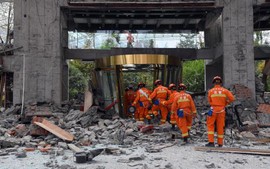 Động đất Tứ Xuyên: Đã có hơn 400 người thương vong