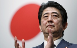 Ông Shinzo Abe tiếp tục làm Thủ tướng Nhật, giữ nguyên nội các