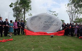 Phó Thủ tướng Phạm Bình Minh dự lễ khai trương Công viên APEC