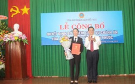 Trao quyết định bổ nhiệm Chánh án TAND tỉnh Bình Phước
