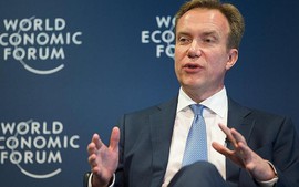 Chủ tịch WEF: Việt Nam không ‘ngủ quên’ trên chiến thắng