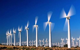 Đầu tư 2 tỷ USD làm điện gió tại Sóc Trăng