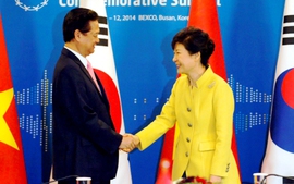 Thủ tướng Nguyễn Tấn Dũng hội đàm với Tổng thống Hàn Quốc
