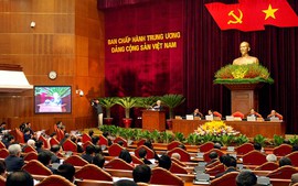 Trung ương thảo luận Dự thảo Báo cáo Chính trị