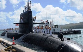 Ấn Độ muốn mua tàu ngầm, thủy phi cơ Nhật