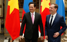 Thủ tướng Medvedev: Những thành quả của Việt Nam thực sự ấn tượng!