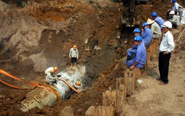 Vụ vỡ đường ống nước Sông Đà: Khởi tố thêm 7 bị can 