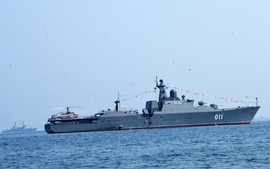 Chiến hạm Đinh Tiên Hoàng lên đường dự LiMa 2017