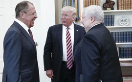 Thực hư chuyện ông Trump tiết lộ thông tin tình báo tuyệt mật cho Nga?