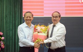Miễn nhiệm chức danh Phó Chủ tịch UBND TPHCM đối với đồng chí Lê Văn Khoa 