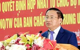 Hà Tĩnh công bố quyết định hợp nhất một số cơ quan Đảng, chính quyền