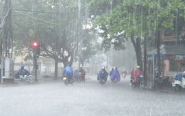 Không khí lạnh tràn về, Trung Trung Bộ mưa lớn diện rộng