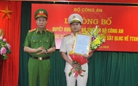 Thiếu tướng Vũ Xuân Dung giữ chức Cục trưởng Cảnh sát Quản lý hành chính về TTXH