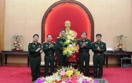 Phó Tư lệnh kiêm Tham mưu trưởng Quân khu 2 được thăng quân hàm cấp tướng