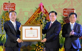 Phó Thủ tướng dự lễ trao Bằng công nhận huyện Quảng Xương đạt chuẩn NTM