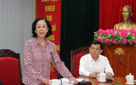 Giới thiệu đồng chí Trương Thị Mai ứng cử đại biểu Quốc hội khóa XV