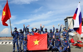 ARMY GAMES 2021: Tuyệt vời Hải quân Nhân dân Việt Nam!