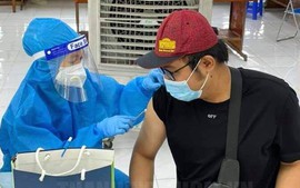 Bình Dương triển khai tiêm 1 triệu liều vaccine phòng COVID-19