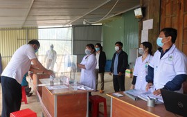 Ghi nhận 2 ca mắc COVID-19 đầu tiên, Kon Tum họp khẩn