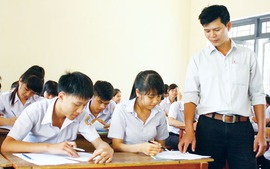 Bộ GDĐT trả lời về chế độ với giáo viên ấp Tân Phú A