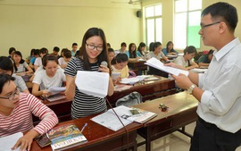 Hướng dẫn hồ sơ miễn học phí cho sinh viên dân tộc thuộc hộ nghèo