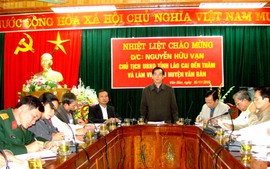 Bộ trưởng Giàng Seo Phử thăm và chúc tết tại Lào Cai