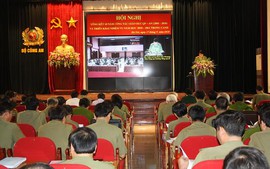 Bộ Công an: Tổ chức Hội nghị Tổng kết 10 năm công tác Giáo dục quốc phòng - an ninh (GDQP - AN) và triển khai nhiệm vụ năm học 2010 - 2011 các trường CAND.