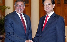 Thủ tướng Chính phủ Nguyễn Tấn Dũng tiếp Bộ trưởng Quốc phòng Hoa Kỳ